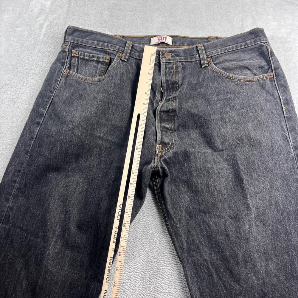 Levis 501 Mens Straight Leg Button Fly Faded Black Jeans 40x32 100% Cotton - Picture 7 of 13
